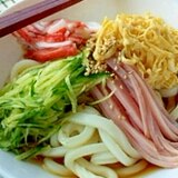 うどんで冷やし中華はじめました